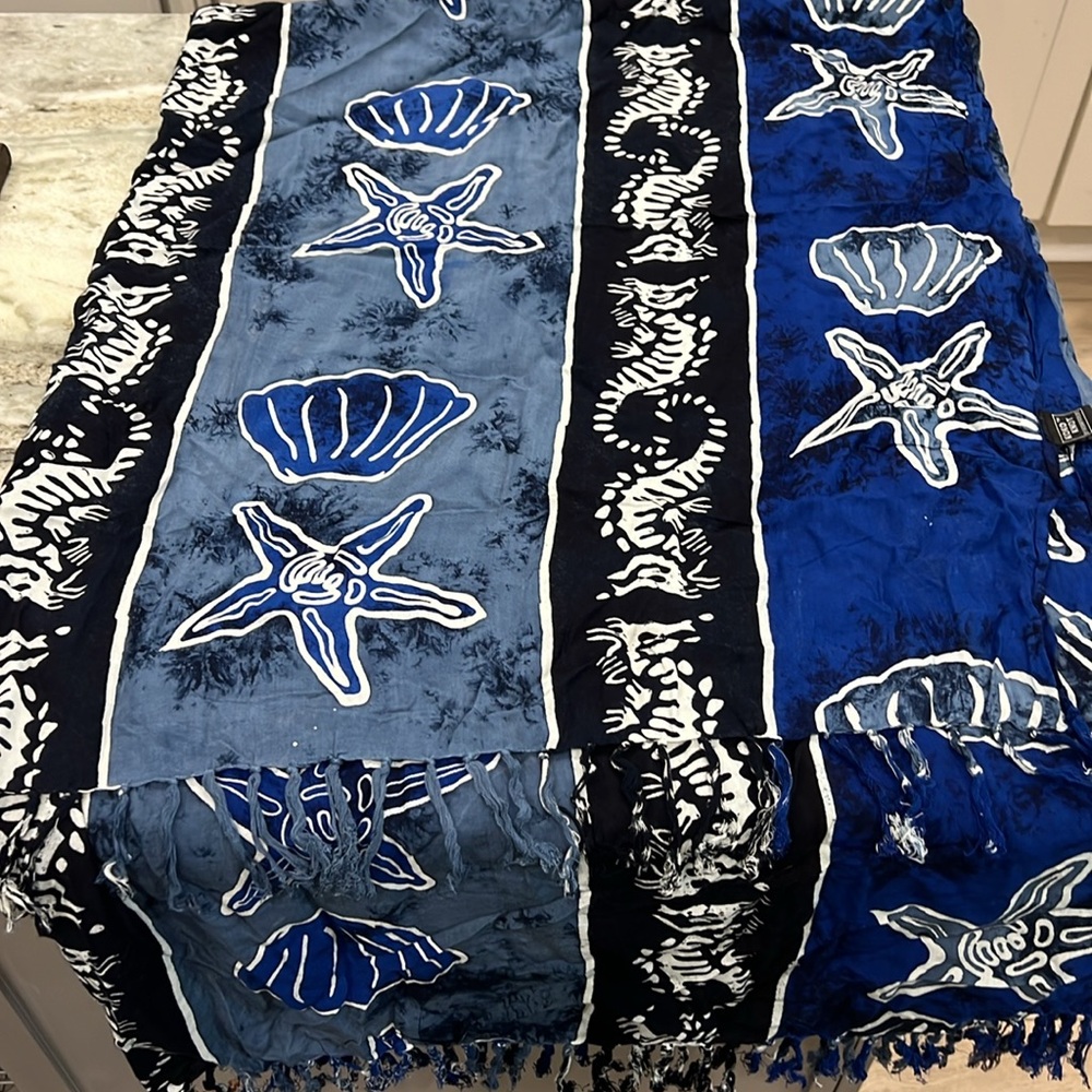Women’s fading wrap blue black white ocean beach theme party vacation packable - Picture 5 of 6